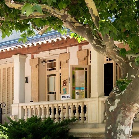 רמולין Soko Hotels-Pont Du Gard מראה חיצוני תמונה